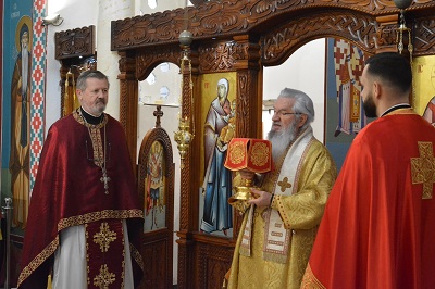 СВЕТА АРХИЈЕРЕЈСКА ЛИТУРГИЈА У БЕЛОШЕВЦУ