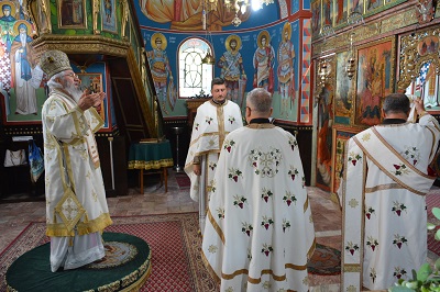 ЛИТУРГИЈСКО САБРАЊЕ У СТАРОЈ ЦРКВИ У КРАГУЈЕВЦУ