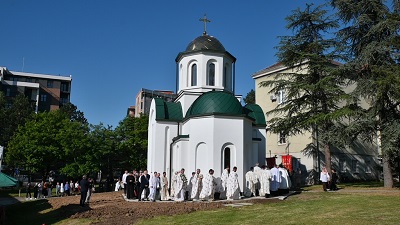 ОСВЕЋЕЊЕ ХРАМА СВЕТОГ НЕКТАРИЈА ЕГИНСКОГ ПРИ УНИВЕРЗИТЕТСКОМ КЛИНИЧКОМ ЦЕНТРУ КРАГУЈЕВАЦ