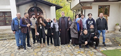ПОКЛОНИЧКО ПУТОВАЊЕ МАНАСТИРИМА СВЕТА ПЕТКА ИЗВОРСКА, ЛЕШЈЕ И РАВАНИЦА