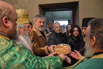 АРХИЈЕРЕЈСКА ЛИТУРГИЈА У МАНАСТИРУ ЈОШАНИЦИ ПОВОДОМ ИМЕНДАНА ИГУМАНА