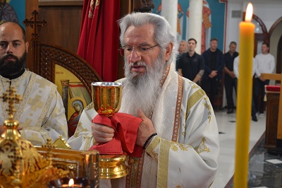 СВЕТА АРХИЈЕРЕЈСКА ЛИТУРГИЈА У ХРАМУ СВЕТОГ ЦАРА ЛАЗАРА У БЕЛОШЕВЦУ