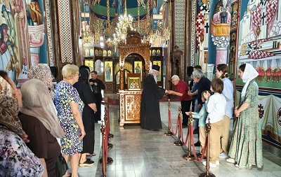 СВЕТА АРХИЈЕРЕЈСКА ЛИТУРГИЈА У ХРАМУ СВЕТОГА САВЕ НА АЕРОДРОМУ