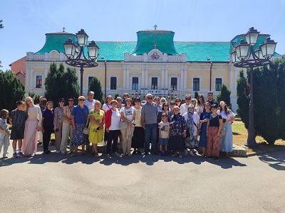 ПОКЛОНИЧКО ПУТОВАЊЕ ВЕРНИКА ИЗ ЛАЗАРЕВЦА