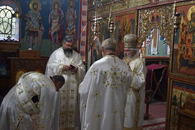 СВЕТА ЛИТУРГИЈА У СТАРОЈ ЦРКВИ У КРАГУЈЕВЦУ