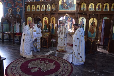СВЕТА ЛИТУРГИЈА У ХРАМУ СВЕТОГ ВЕЛИКОМУЧЕНИКА ПАНТЕЛЕЈМОНА У СТАНОВУ
