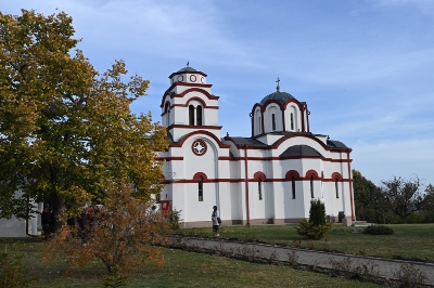 СВЕТА АРХИЈЕРЕЈСКА ЛИТУРГИЈА У ХРАМУ СВЕТЕ ПЕТКЕ У РОГОЈЕВЦУ 